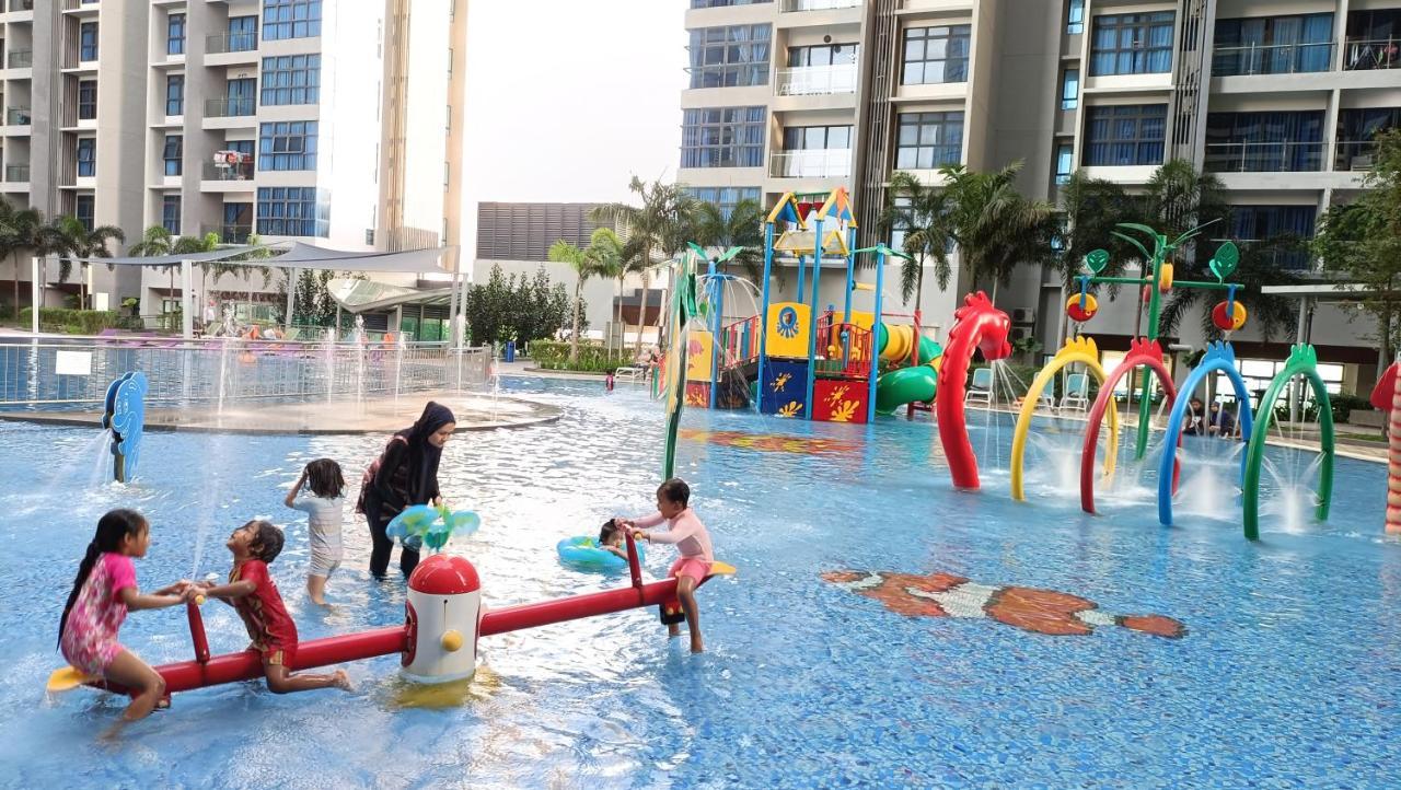 Atlantis Residence Waterpark Executive Suites Melaka By Ggm Esterno foto
